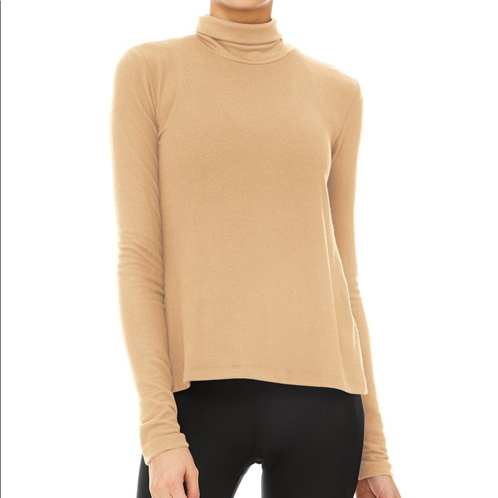 Alo Yoga Embrace Long Sleeve Top